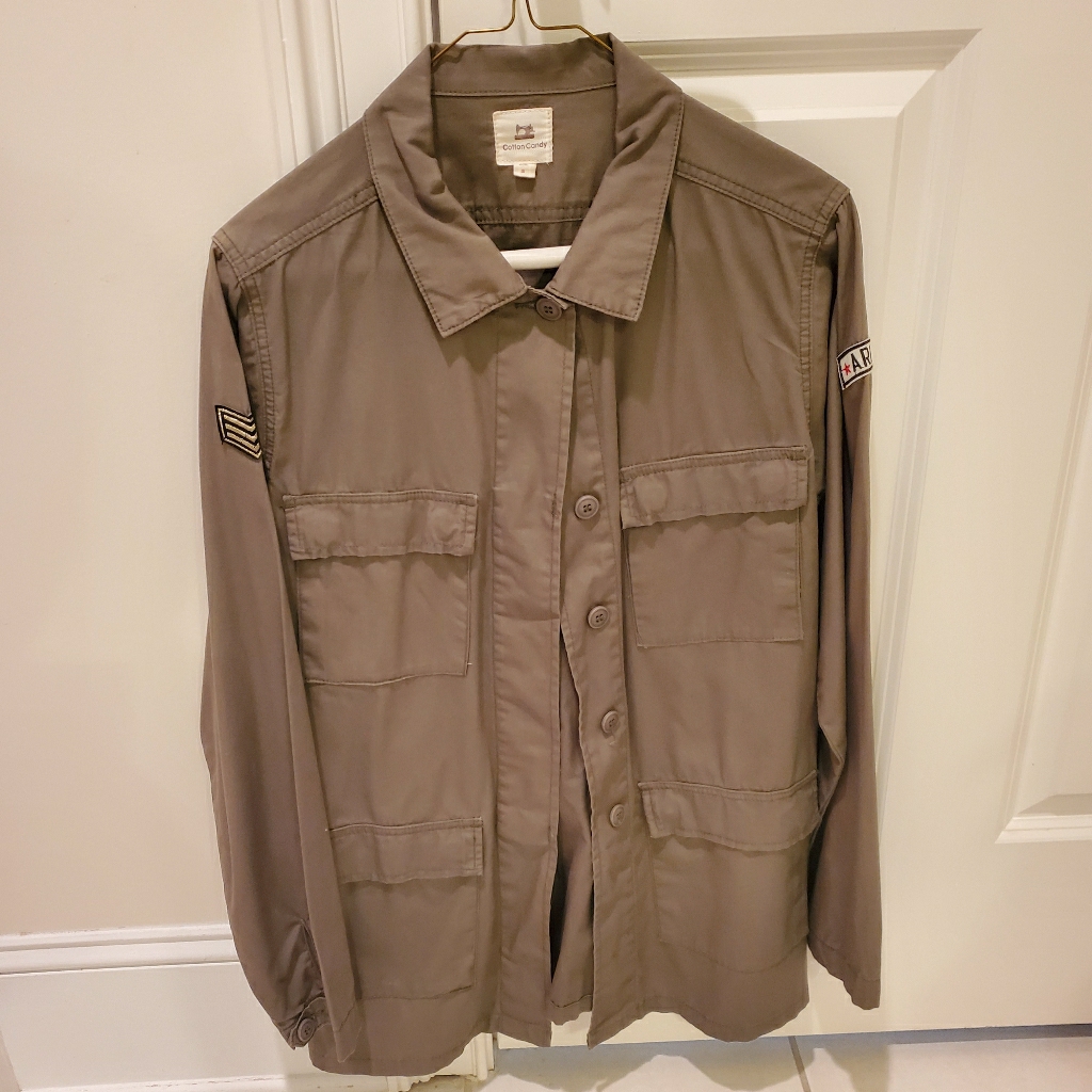 Army Button Up
